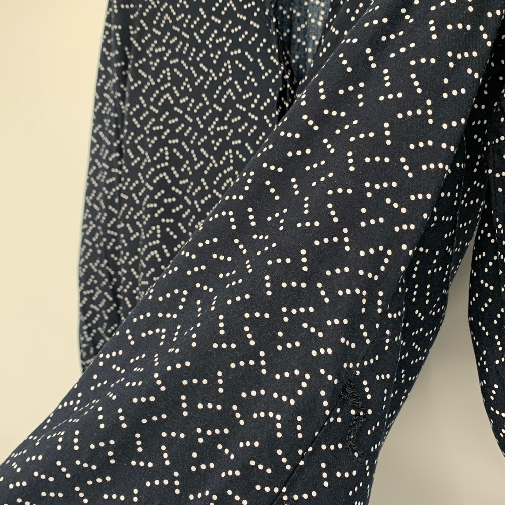 Sz 2 Banana 🍌 Republic Tunic Blouse black & whole tiny polka dots used - Picture 5 of 11